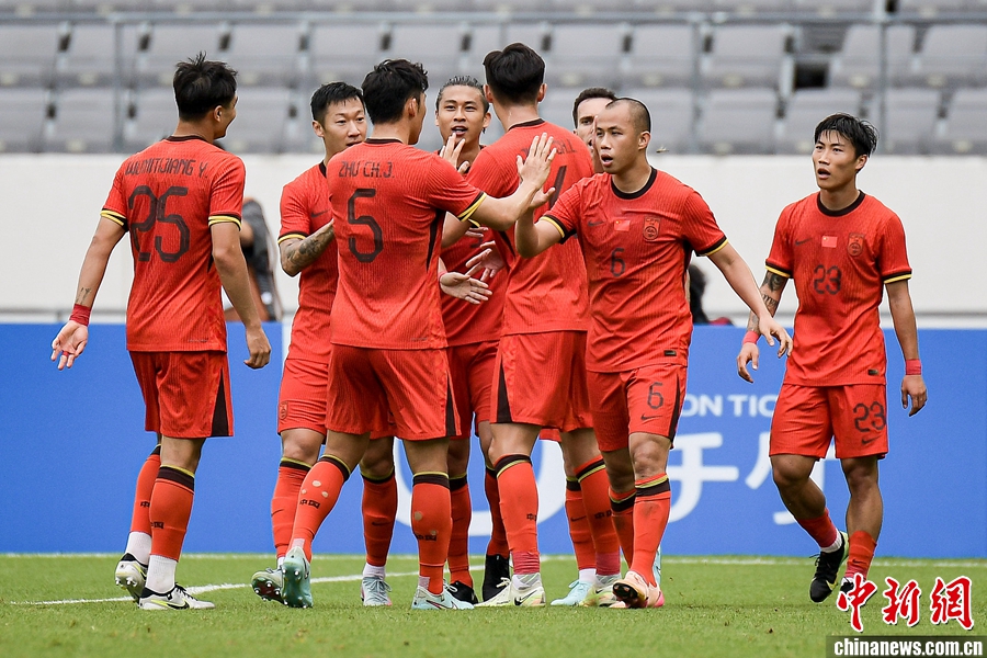 中国男足东亚杯10力克中国