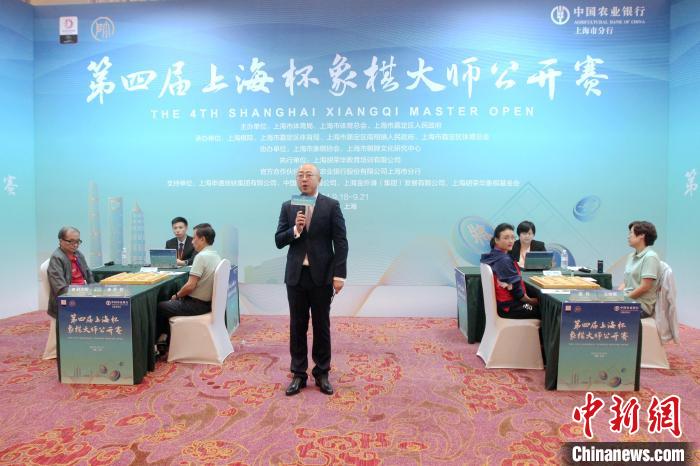 吕钦王琳娜分获元老女子组冠军 青蓝对弈王琳娜