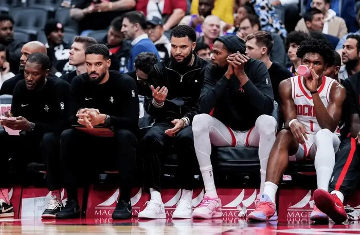 森林狼胜凯尔特人冲击火箭西部前四席位