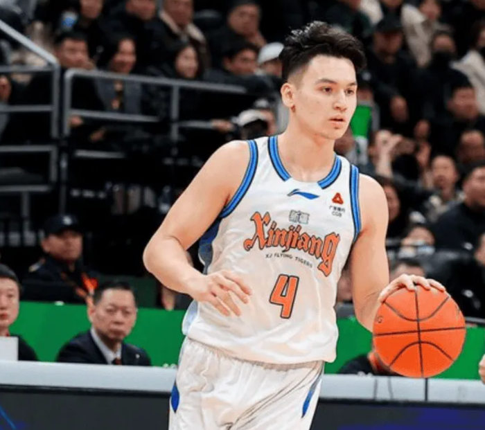 深圳大胜新疆暴露攻防隐患，新疆季后赛前景堪