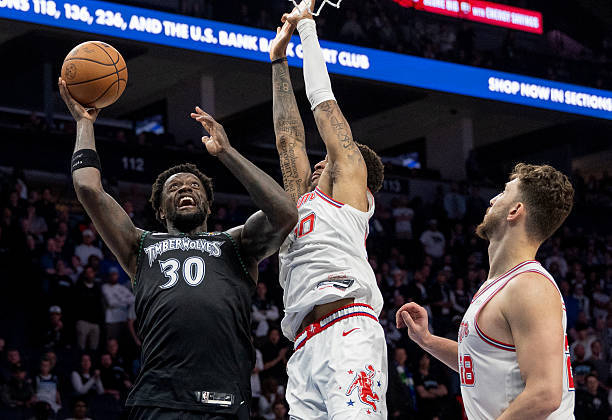 季后赛首轮对阵出炉 湖人森林狼狭路相逢 火箭直