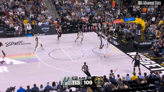 卡梅伦·约翰逊关键表现助掘金逆转马刺，交易双