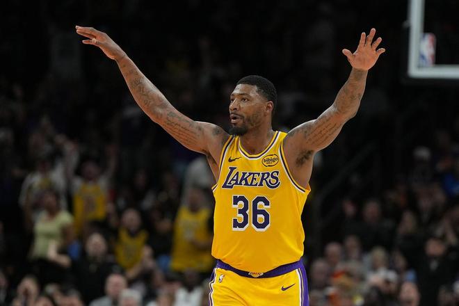 火箭客场挑战湖人 伤病潮下战术博弈引关注