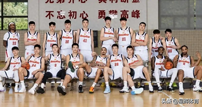 广东宏远明日出征福建备战收官战 季后赛附加赛